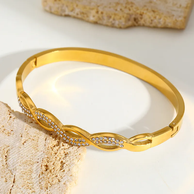 18K Gold Plated Twisted Bangle Bracelet